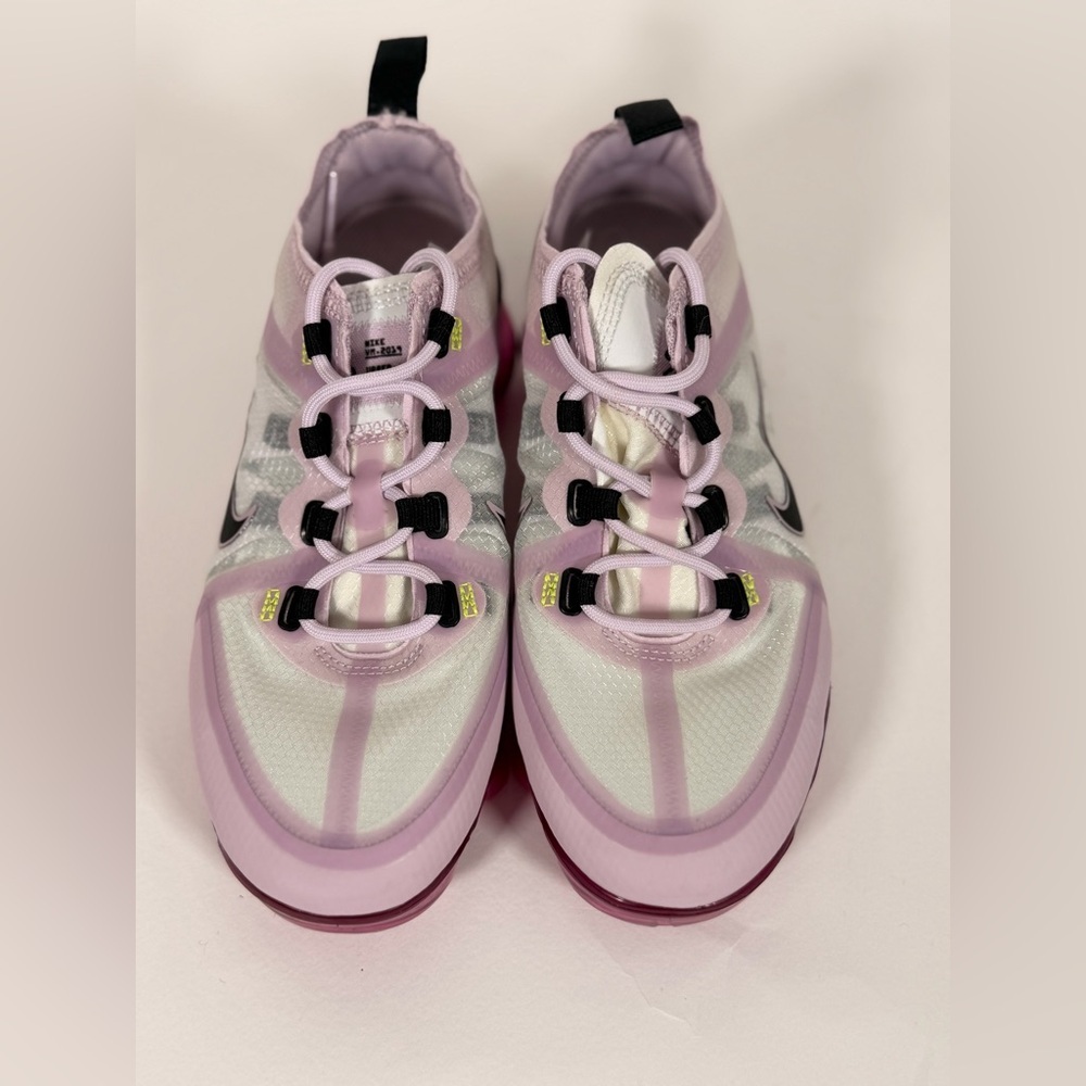 NWOB Nike Air VaporMax 2019 Photon Dust - Picture 3 of 7